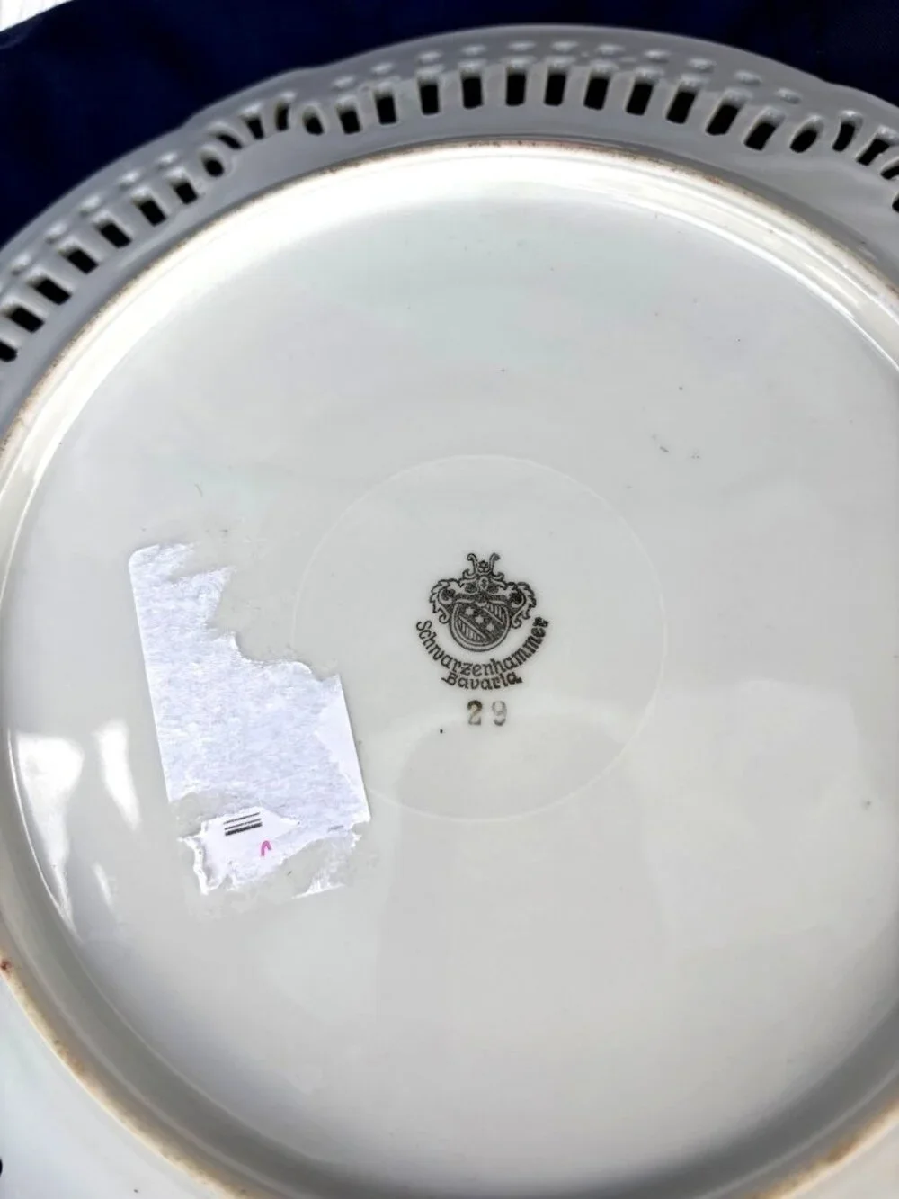 Reticulated Porcelain Decorative Plate Vtg Niagara Falls Floral Accent Gold Trim